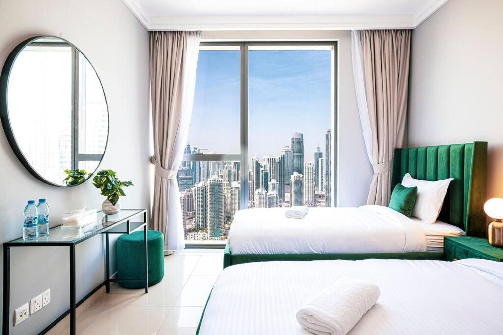 Appartamento Magnificent Brand New Lux 3Br Burj & Fountain View Dubai Esterno foto