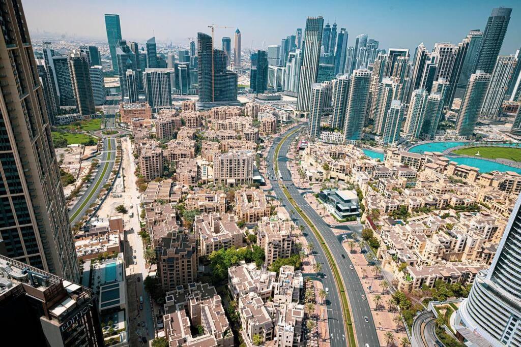 Appartamento Magnificent Brand New Lux 3Br Burj & Fountain View Dubai Esterno foto