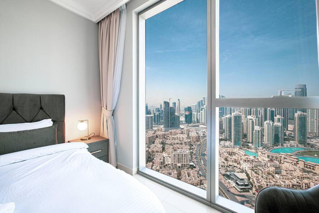 Appartamento Magnificent Brand New Lux 3Br Burj & Fountain View Dubai Esterno foto