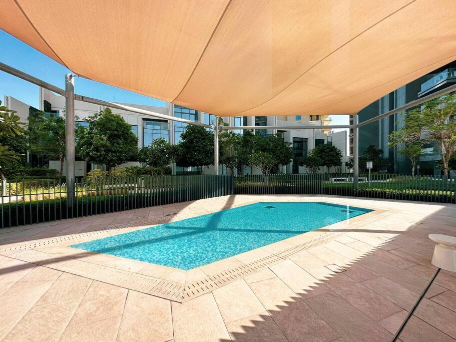 Appartamento Magnificent Brand New Lux 3Br Burj & Fountain View Dubai Esterno foto